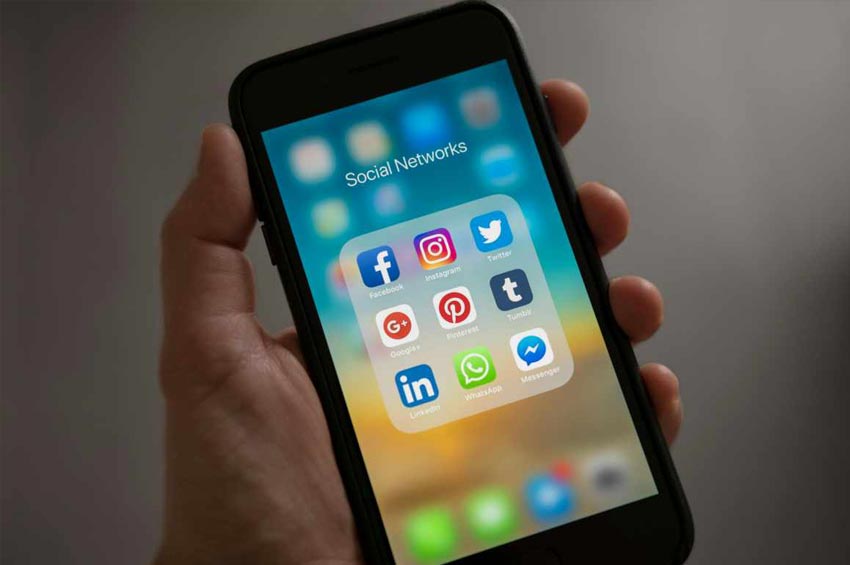 Accessori per smartphone: come scegliere quelli davvero utili nella vita quotidiana