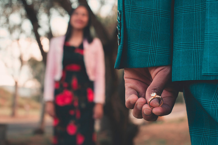 Fidanzamento: un anello che riempie la vita