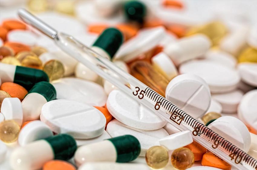 Come scegliere una farmacia online sicura e affidabile: guida per l'acquisto in 24-48 h